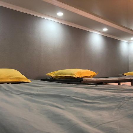 Flow Hostel Бішкек Екстер'єр фото